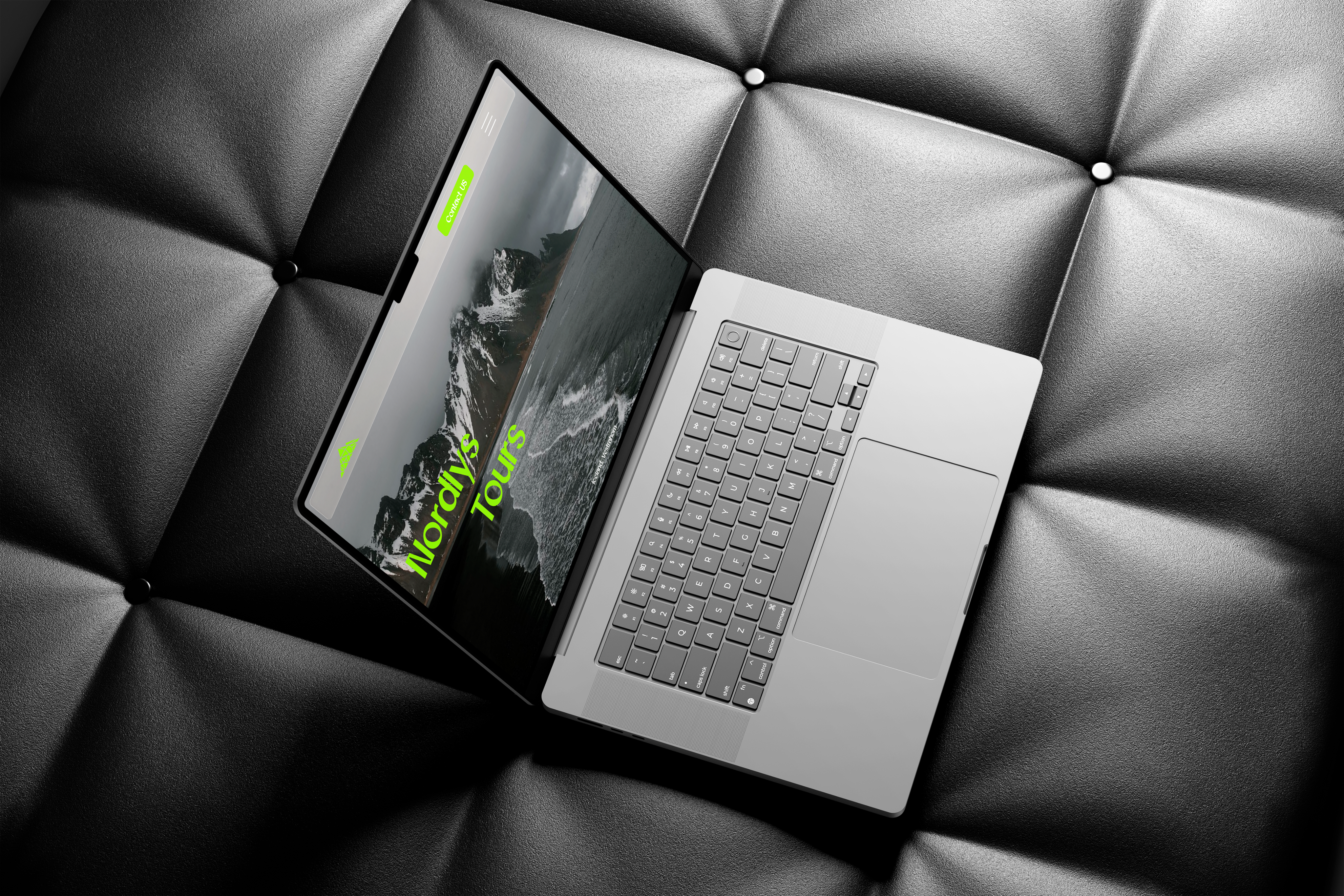 ''Nordlys tour'' laptop mockup